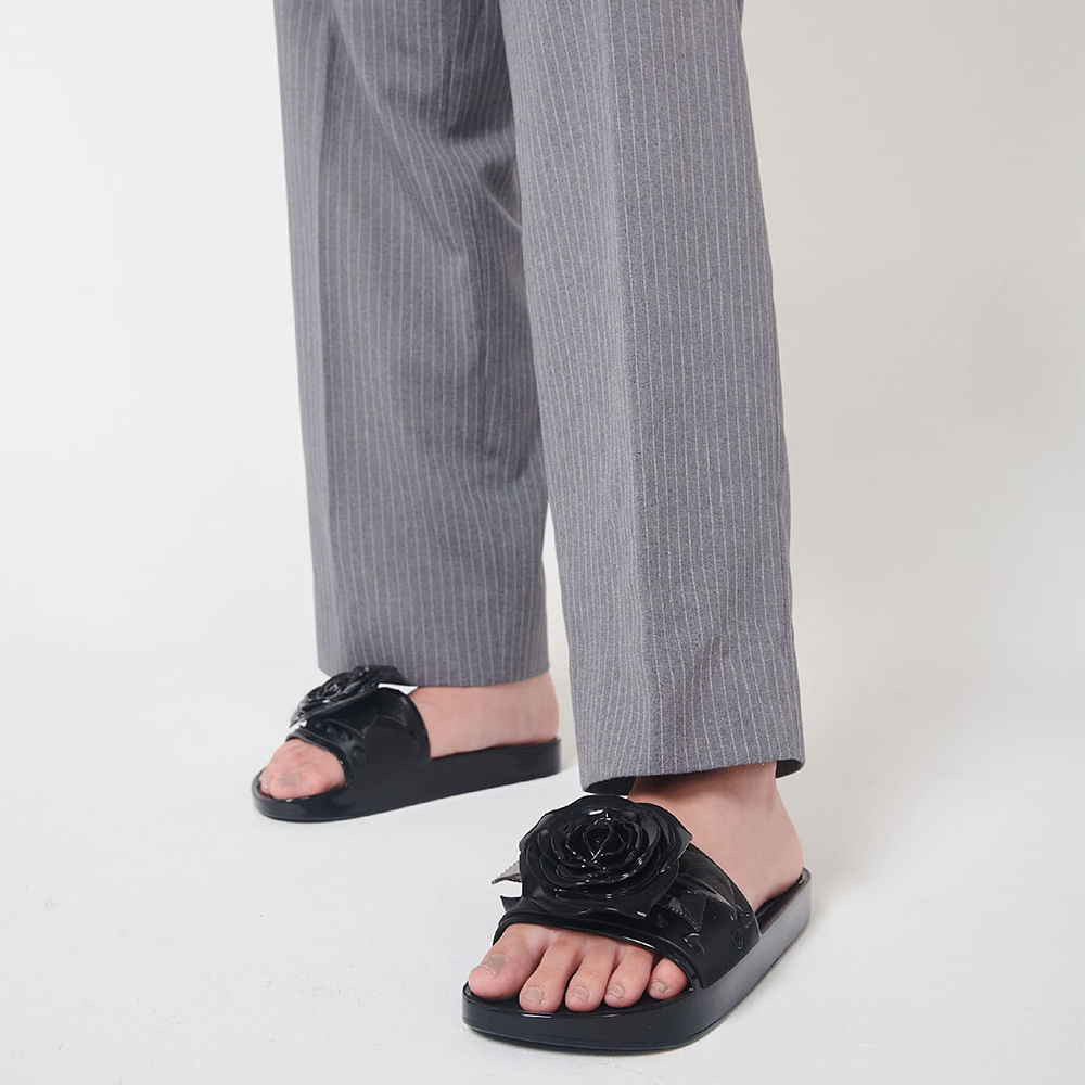 Melissa-Beach-Slide-Spike-e-Undercover-33836-0853836_001-02.jpg