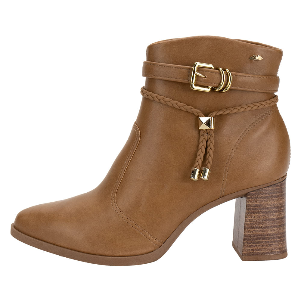 Bota-Feminina-Cano-Baixo-Dakota-DA781-0647811_056-02.jpg