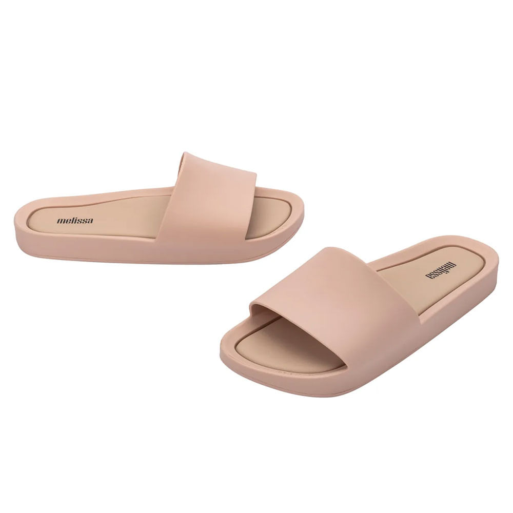 Melissa-Beach-Slide-31754-0851754_073-02.jpg