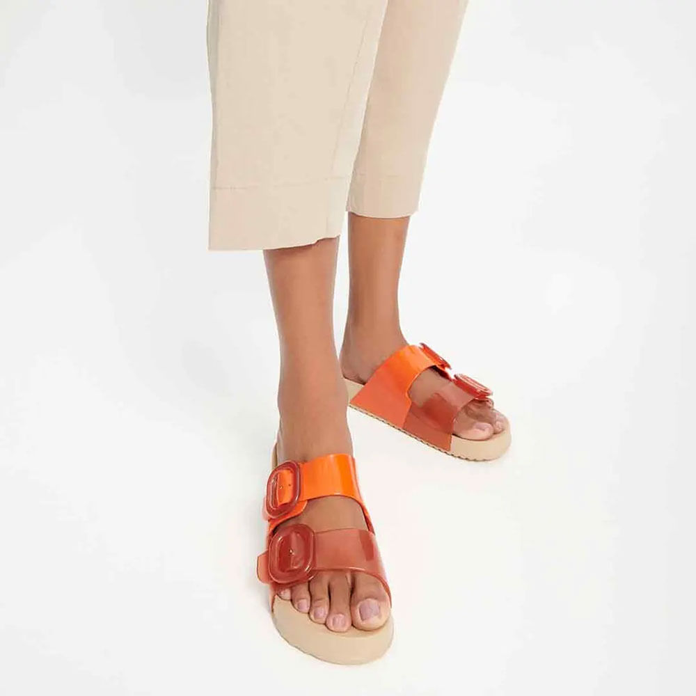 Melissa-Cozy-Slide-33913-0853913_054-02.jpg