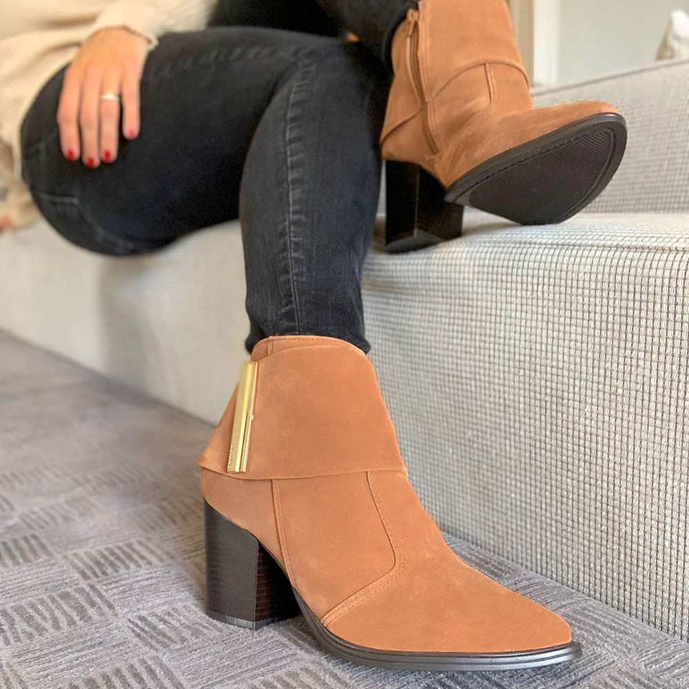 Via Uno Bota Cano Curto Salto Grosso Veludo Bota Rasteira Bota