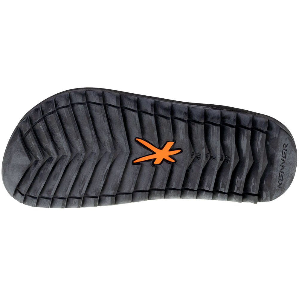 Chinelo-Kivah-Kenner-HKP01-1970132_024-04
